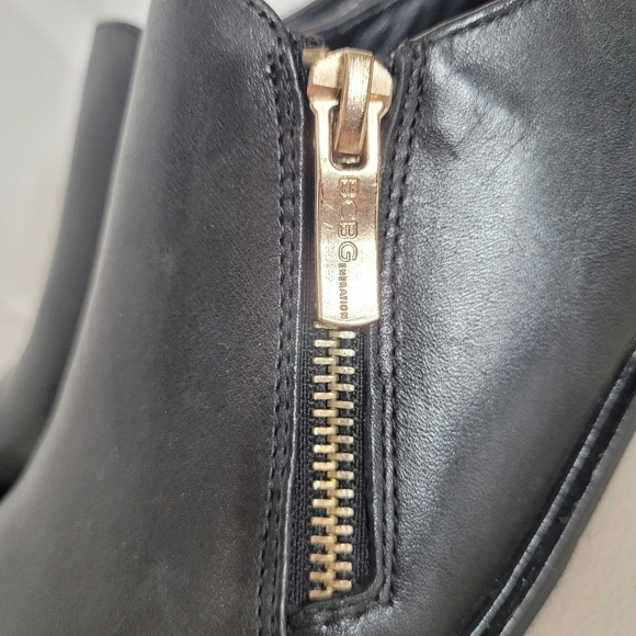 BCBGeneration Brandi Black Leather Side Zip Slip On Loafers - Size 7.5 - Picture 8 of 12